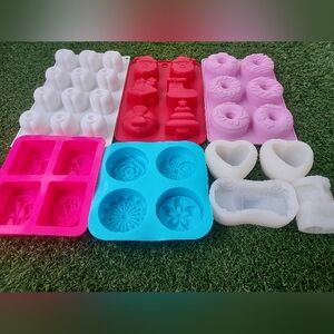 Bulk Of 9 Silicone Mold